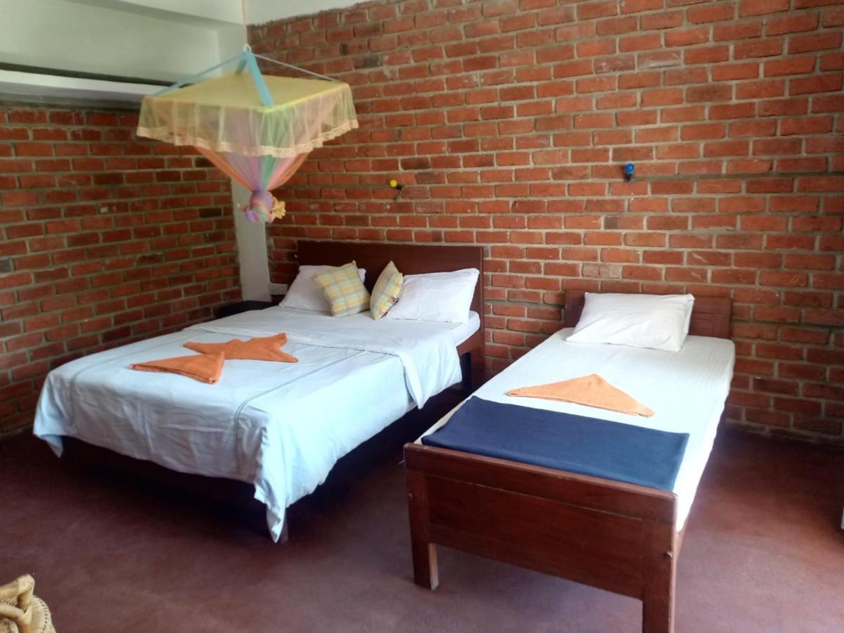 Nimsara Homestay Ella Extérieur photo