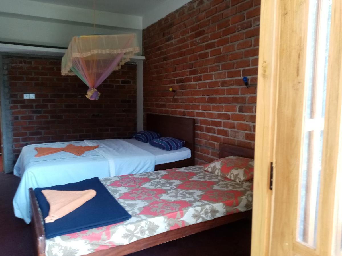 Nimsara Homestay Ella Extérieur photo